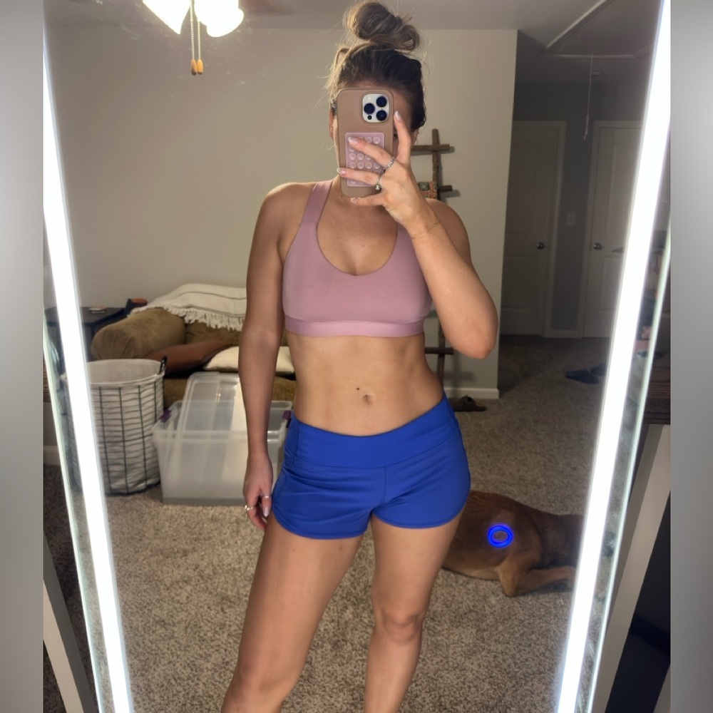 LULULEMON speed up low rise shorts 2.5” cobalt blue